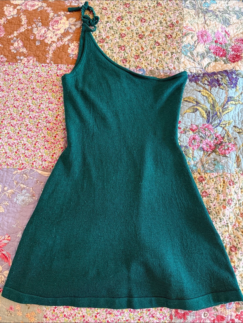 Green Glitter One-Shoulder Stretch Knit Dress